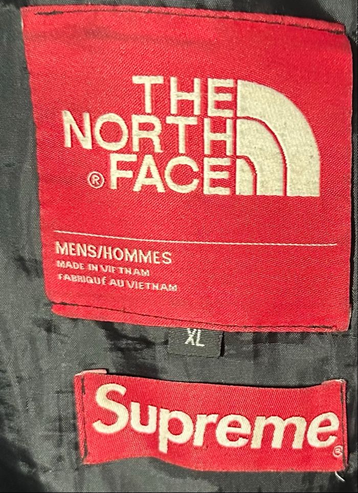 Doudoune The North Face  Supreme (TailleXL) - photo numéro 7