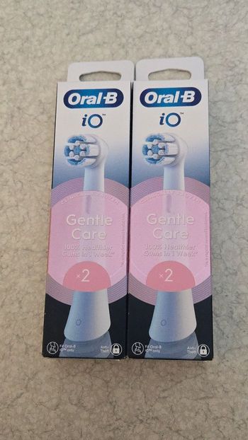 4 brossettes oral-b iO gentle care 
