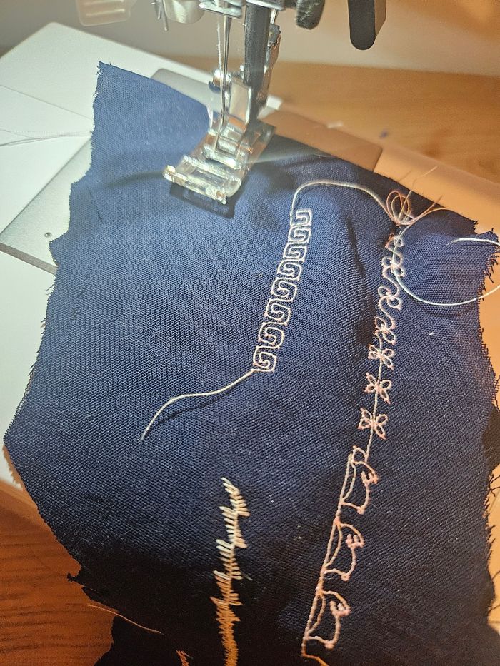 Machine à coudre - photo numéro 4