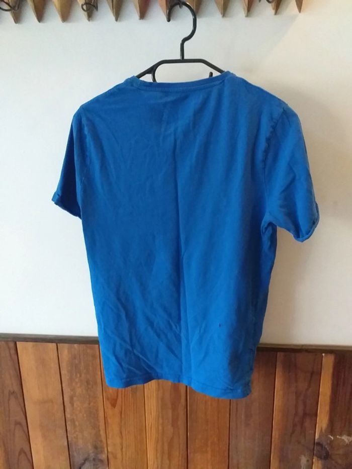 Tee-shirt bleu - photo numéro 2