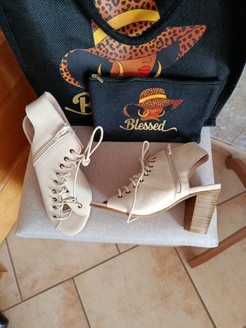 Sandales à talons 