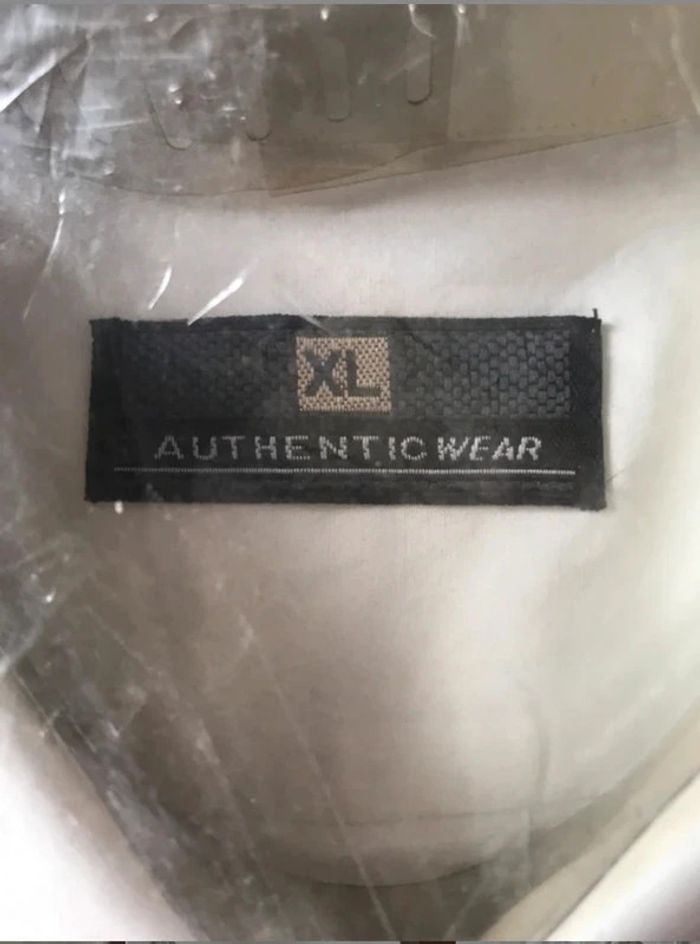 NEUF👔Superbe chemise Authentic Wear XL Migros Suisse - photo numéro 2