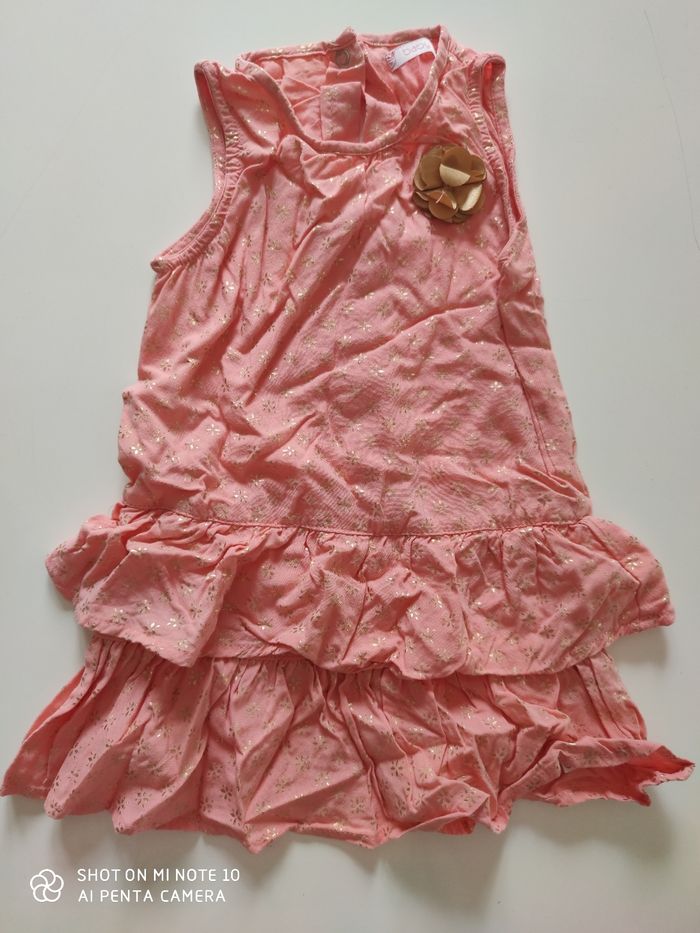 Robe à volant