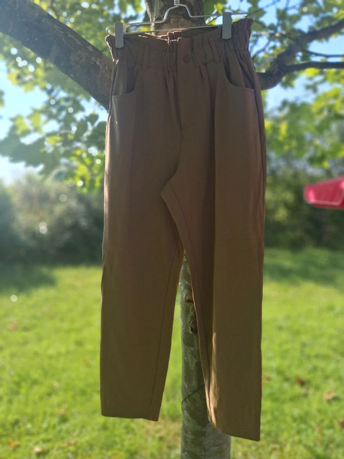 Pantalon carotte Only kaki tallle 38