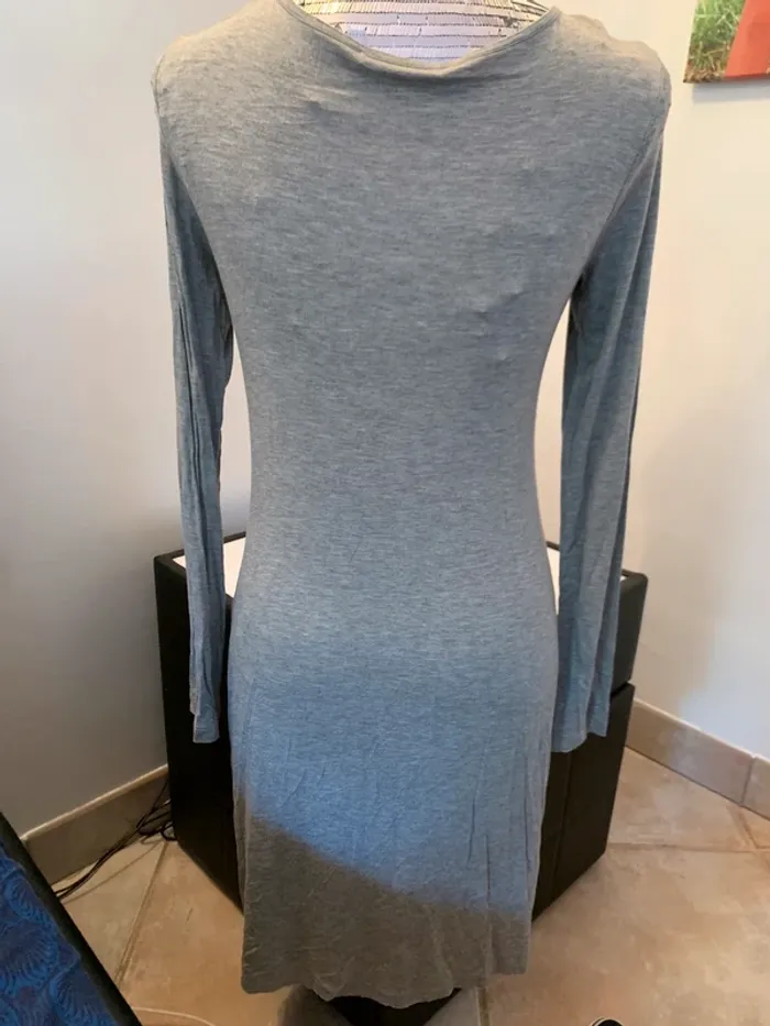 Robe longue stylé taille 36/38 - photo numéro 5