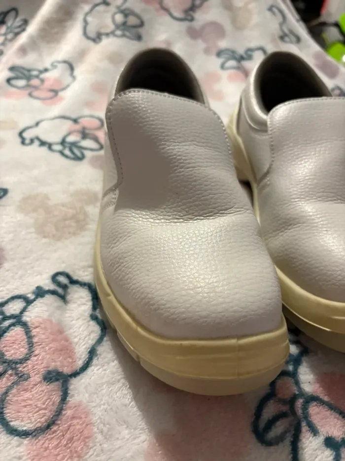 Chaussure de sécurité femme - photo numéro 2