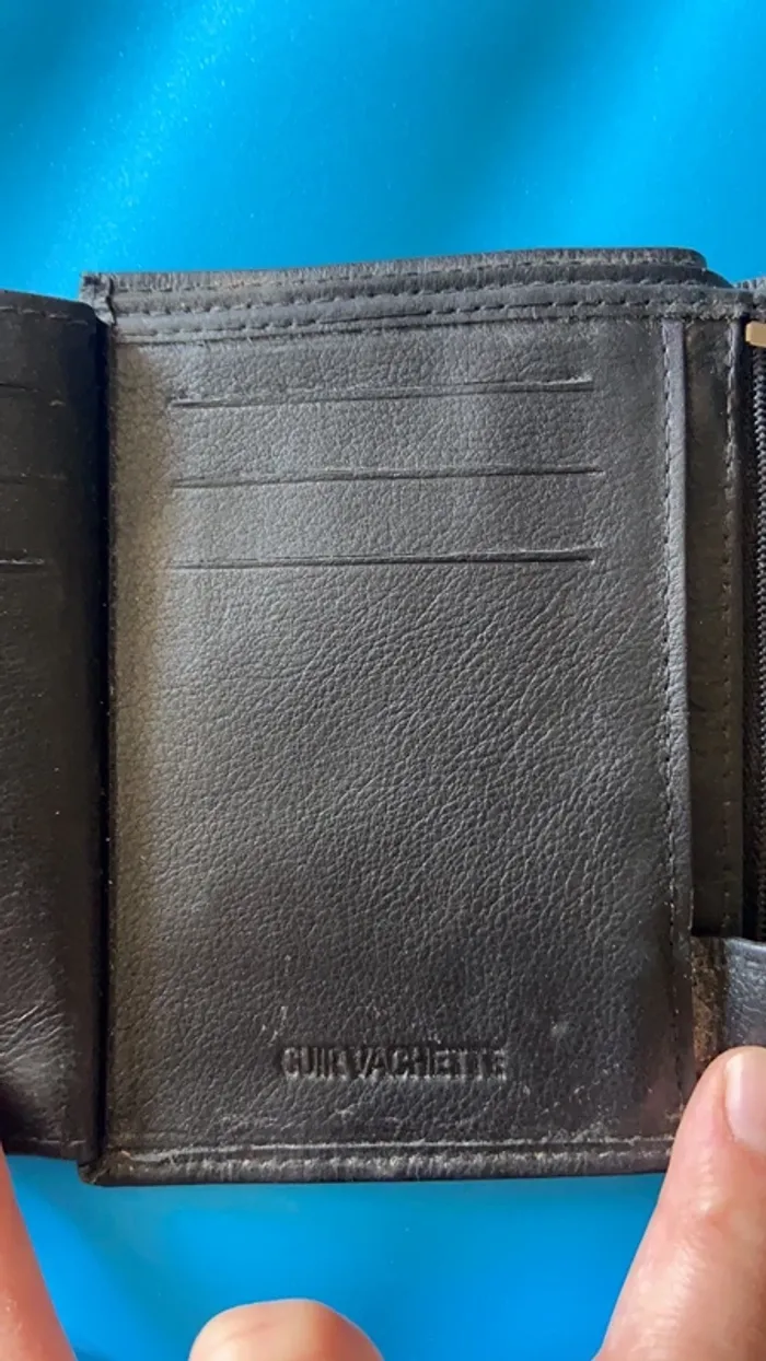 Portefeuille - photo numéro 4