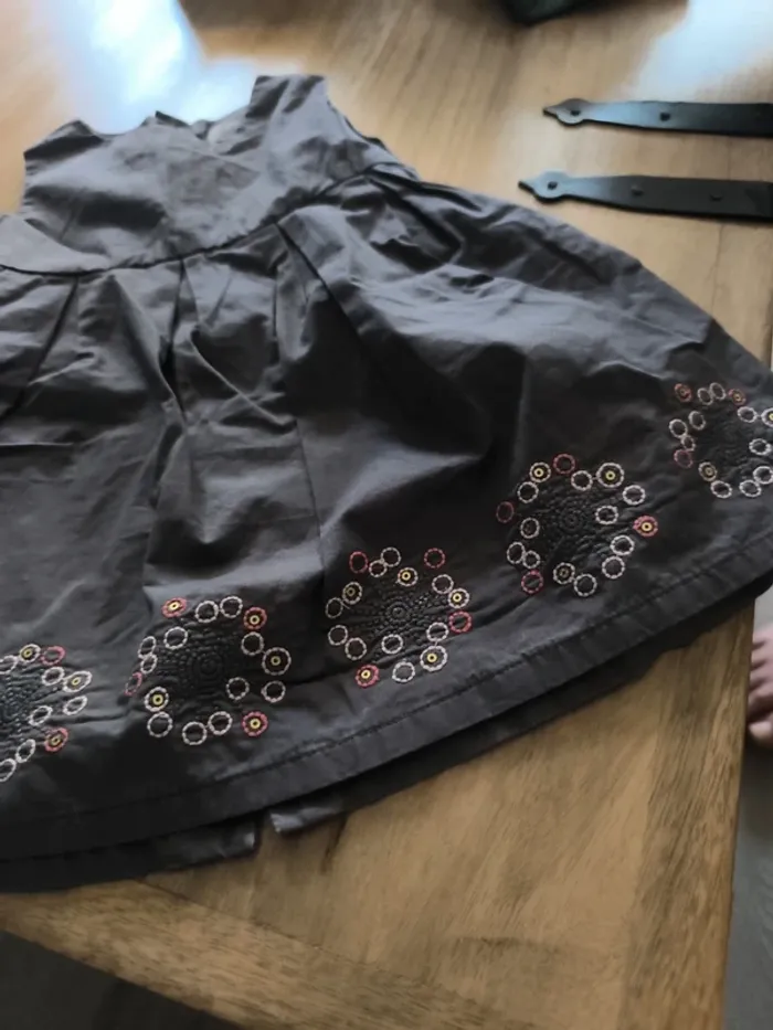 Robe 6 mois - photo numéro 4