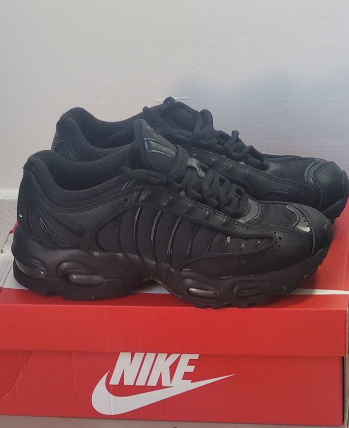 Nike air max tailwind 4 avec sa boite, taille 38.5