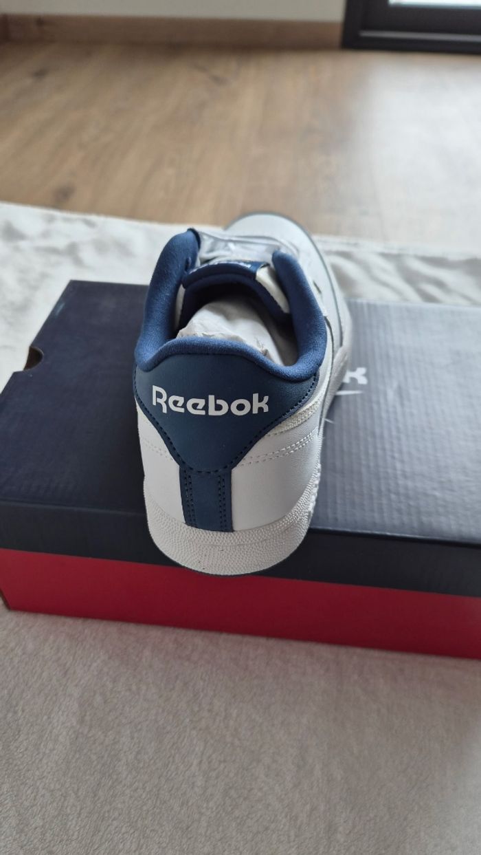 Basket reebok neuve taille 38 - photo numéro 4