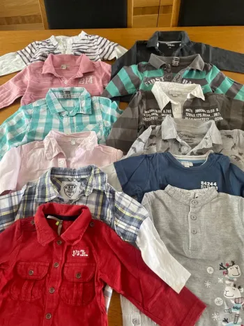 Lot 12 t-shirt ou chemises manches longues 18 mois