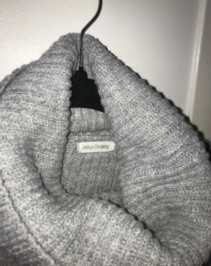 Pull col roulé