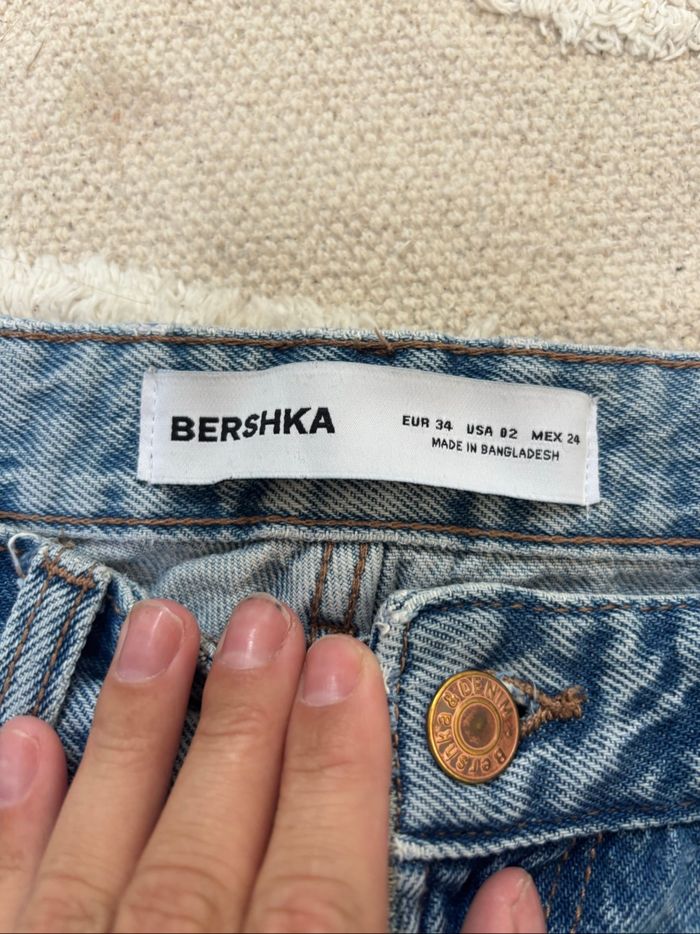 Jeans bleu  bershka - photo numéro 3