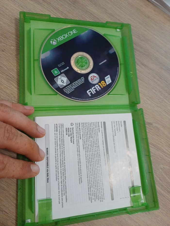 Fifa 18 Xbox One - photo numéro 3