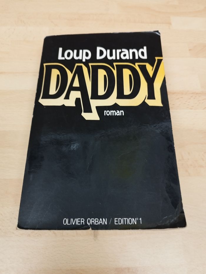 Loup Durand

DADDY

roman
