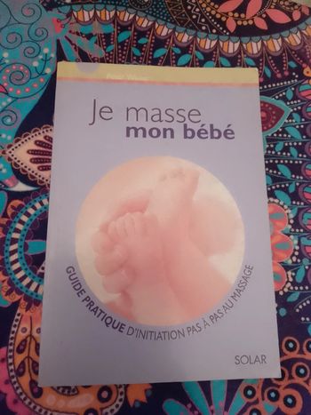Je masse mon bébé