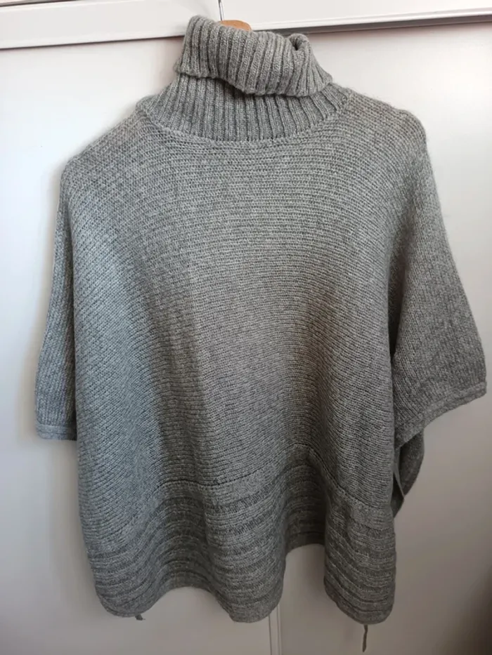 Pull poncho Sisley - photo numéro 3