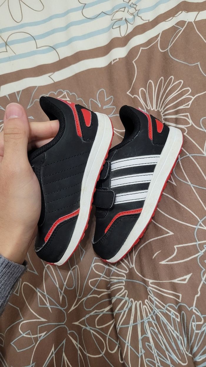 Basket adidas - photo numéro 3