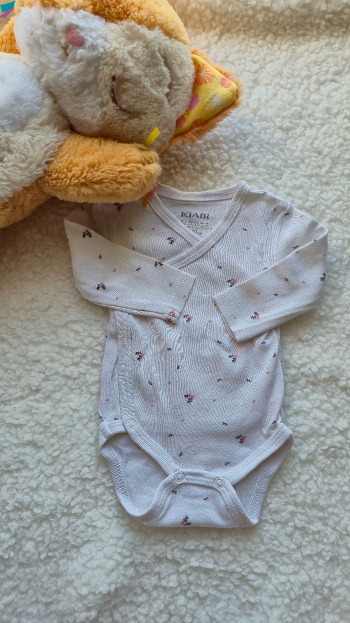 Lot de bodies - photo numéro 2