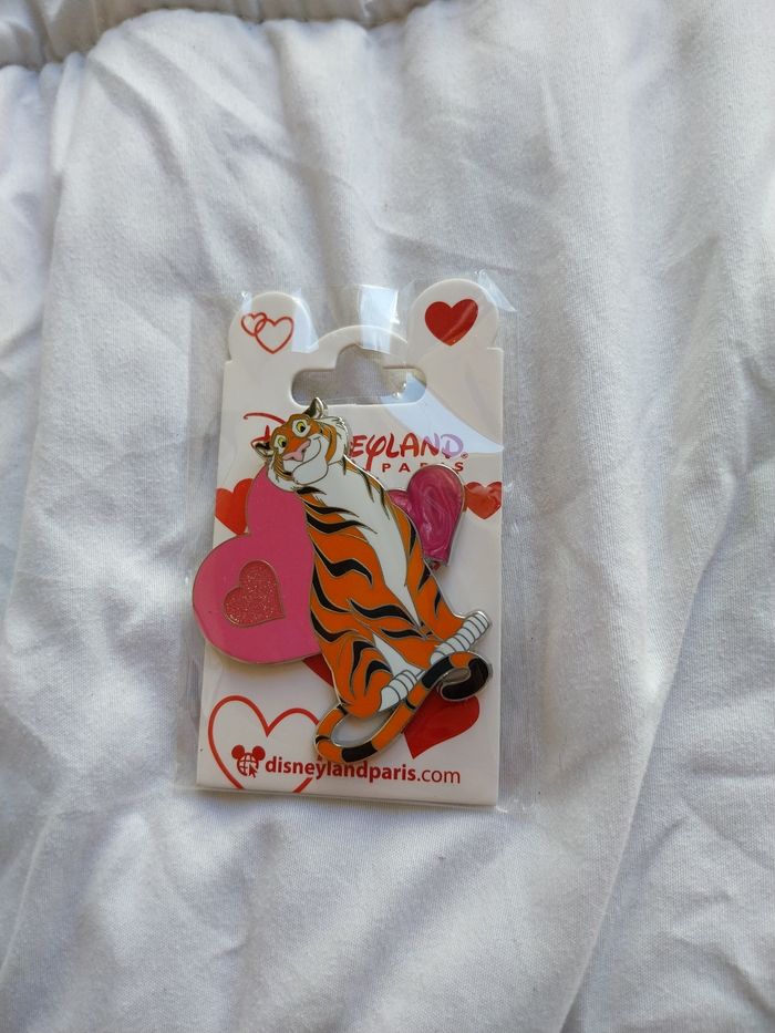 Pins Disney aladdin
