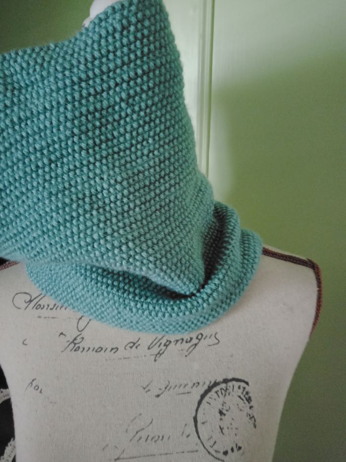 Snood vert tricoté main - photo numéro 4