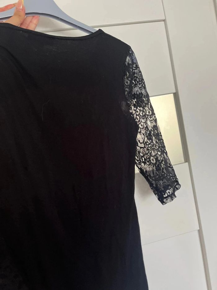 Haut noir - photo numéro 3