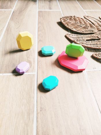 🌈Lot de 6 Galets/ pierres arc en ciel à empiler en bois JB481