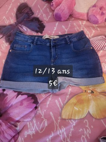 Short fille