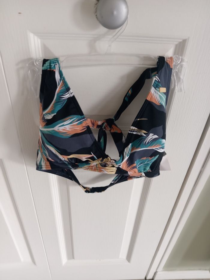 Haut de maillot de bain taille s - photo numéro 2