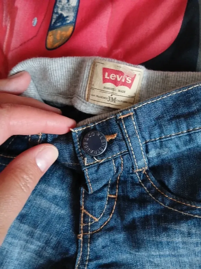 Jean Levi's taille 3 mois - photo numéro 4