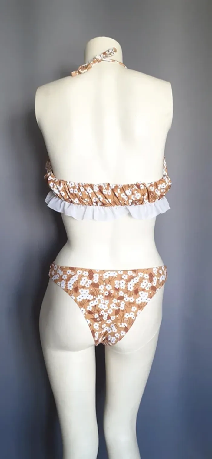 Joli maillot de bain - photo numéro 6