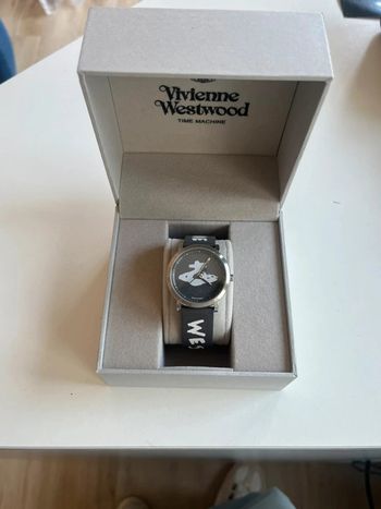 Montre Vivienne Westwood