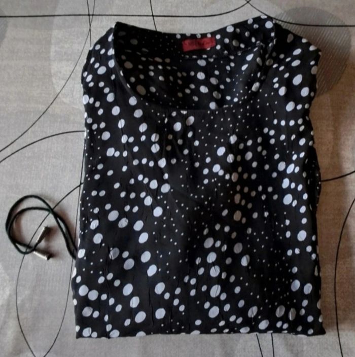 Blouse NEUVE pour femme taille 54 - photo numéro 5