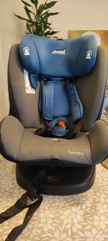 Siège auto ISOFIX Caretero Mokki 0-36kg. Très bon état 