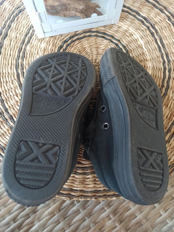Converse noire - photo numéro 6