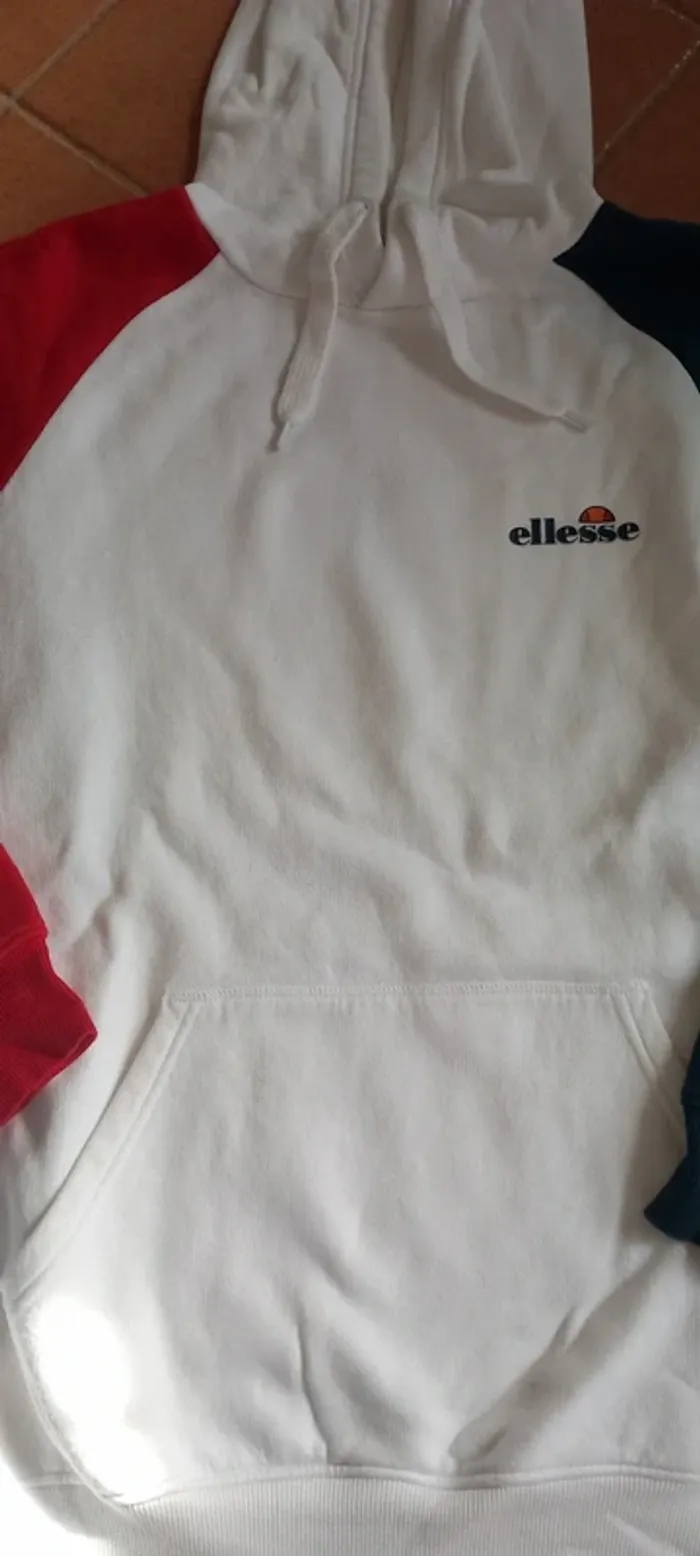 Sweat Ellesse à capuche