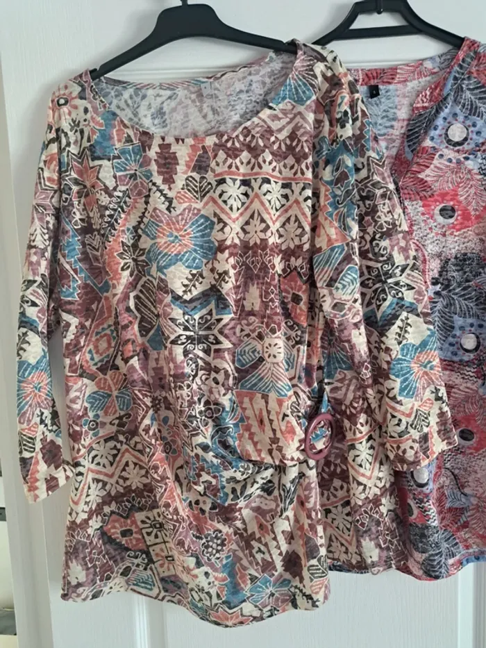 Lot blouses taille 5 - photo numéro 2