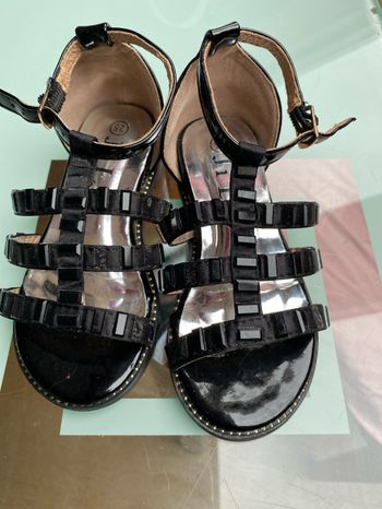 sandale noir fille 25