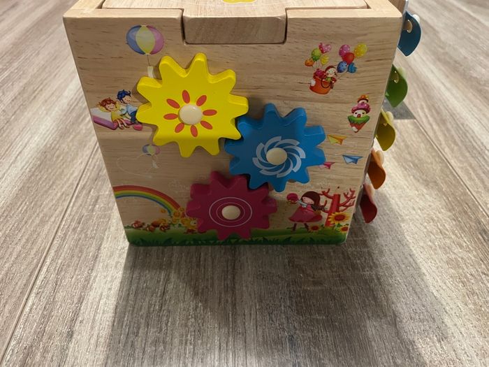 Cube d’activités en bois - photo numéro 7
