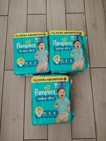 108 couches Pampers baby dry taille 5+