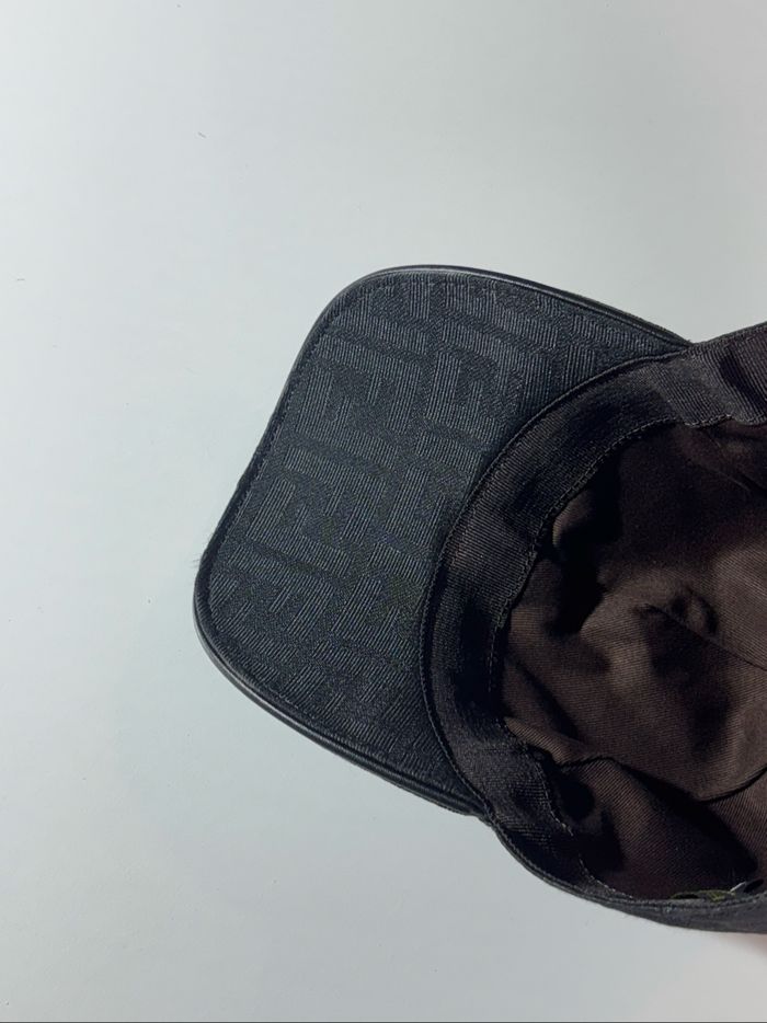 casquette fendi noir - photo numéro 5