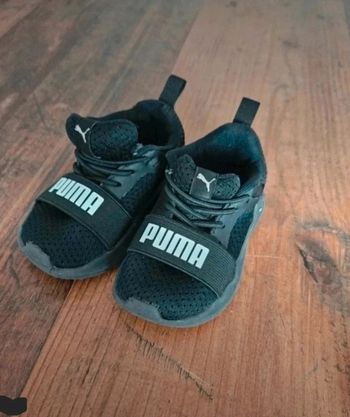 Basket chaussures bébé garçon Puma pointure 20