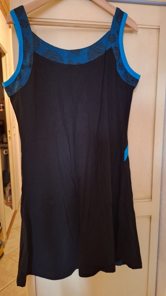 Robe d'été neuve - photo numéro 2