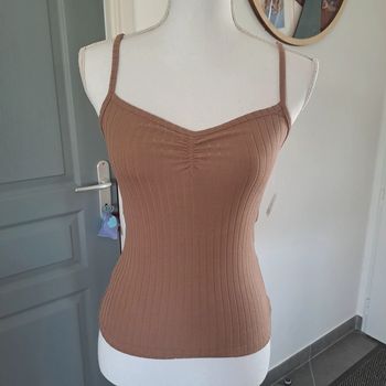 (Réduction) Débardeur polyester et élasthanne