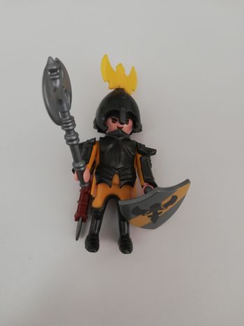 figurine chevalier playmobil