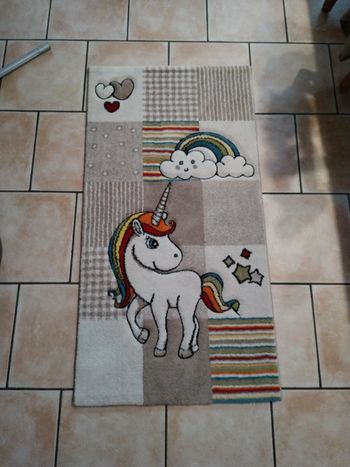Tapis chambre enfant fille