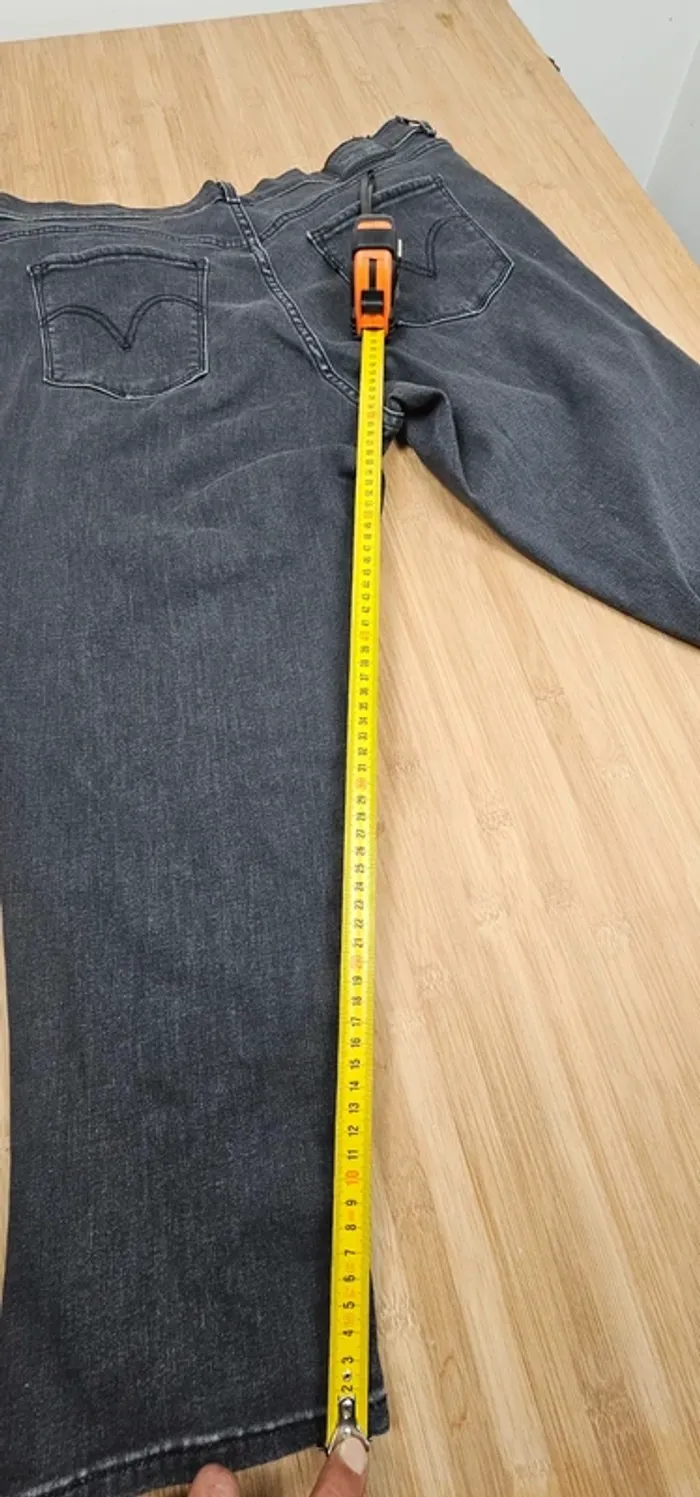 Levi's Classic crop T:48 W33 - photo numéro 16