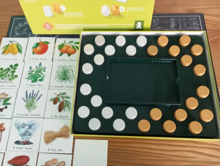 Jeu les boîtes à odeurs de Nature et découverte - photo numéro 2