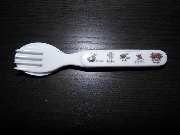 Ensemble repas bébé mélamine "La chaise longue", neuf jamais utilisé - photo numéro 4