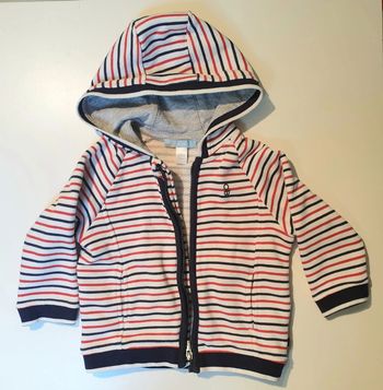 Gilet rayé rouge/bleu